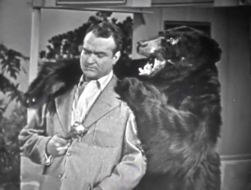 Grizzly bear joke [Red Skelton Show]